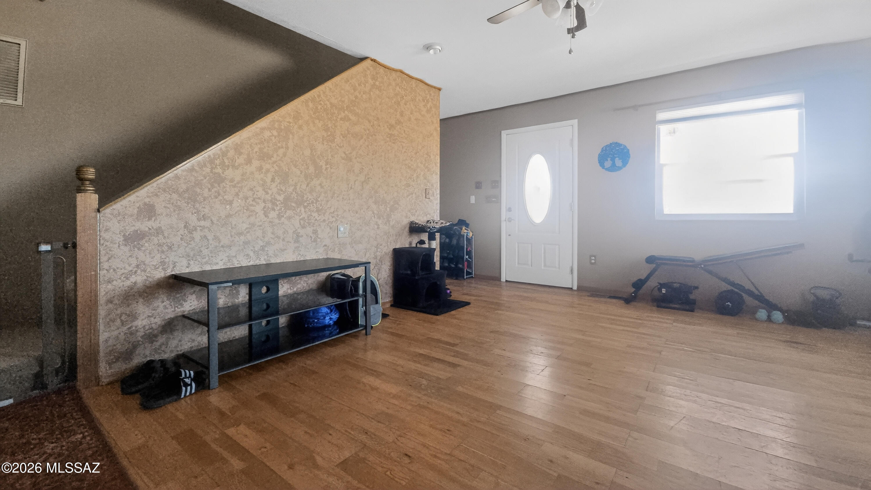 6464 North 6 Gun Road Willcox, AZ 85643 - Photo 2 of 32 front living room