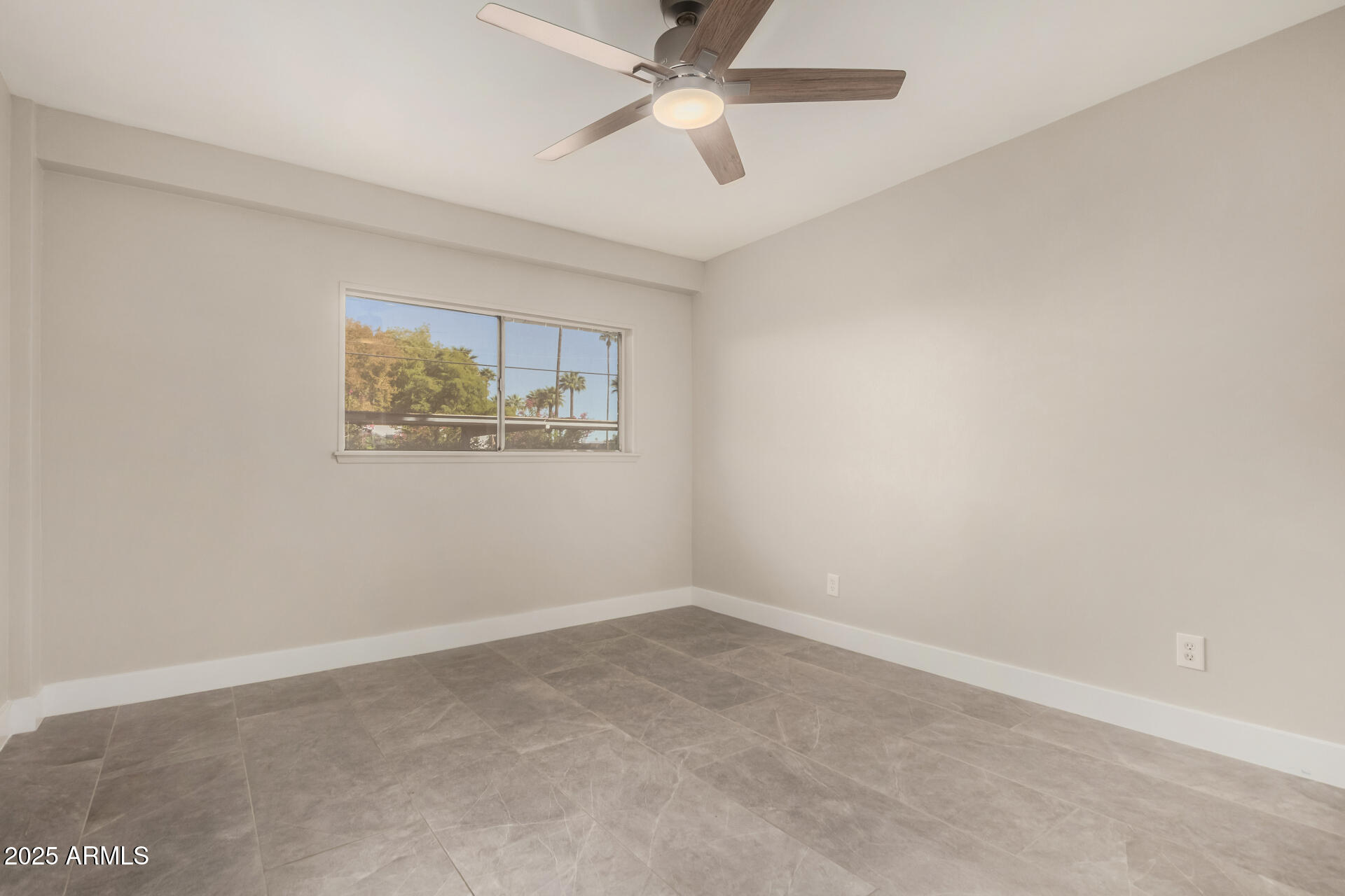 353 East Thomas Road, Unit C101 Phoenix, AZ 85012 - Photo 19 of 30 19 - Thomas