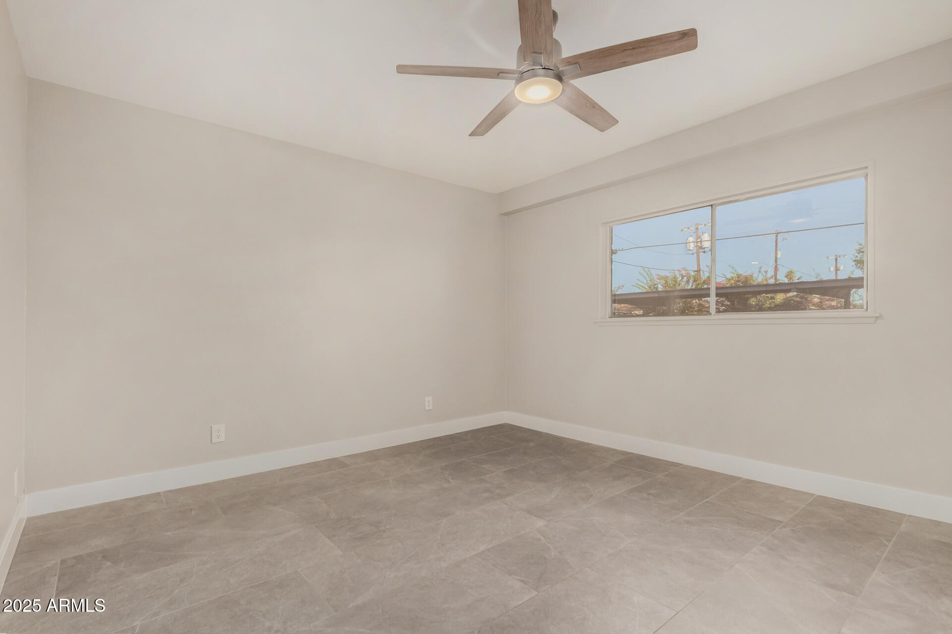 353 East Thomas Road, Unit C101 Phoenix, AZ 85012 - Photo 21 of 30 21 - Thomas