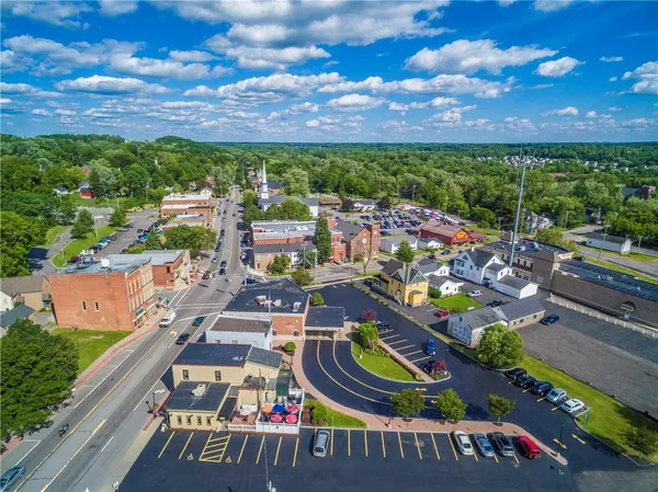 $199,900 | 6438 Sterling Circle, Victor, NY 14564