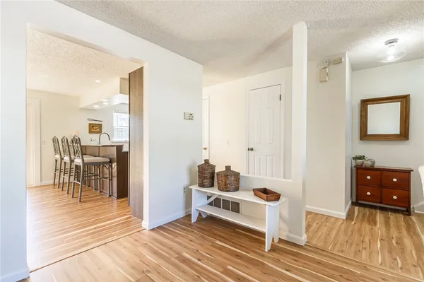 $199,900 | 6438 Sterling Circle, Victor, NY 14564