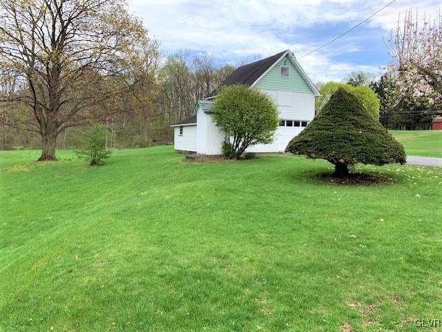 127 Johnsonville Road Bangor, PA 18013 - Photo 44 of 50 Mature landscaping