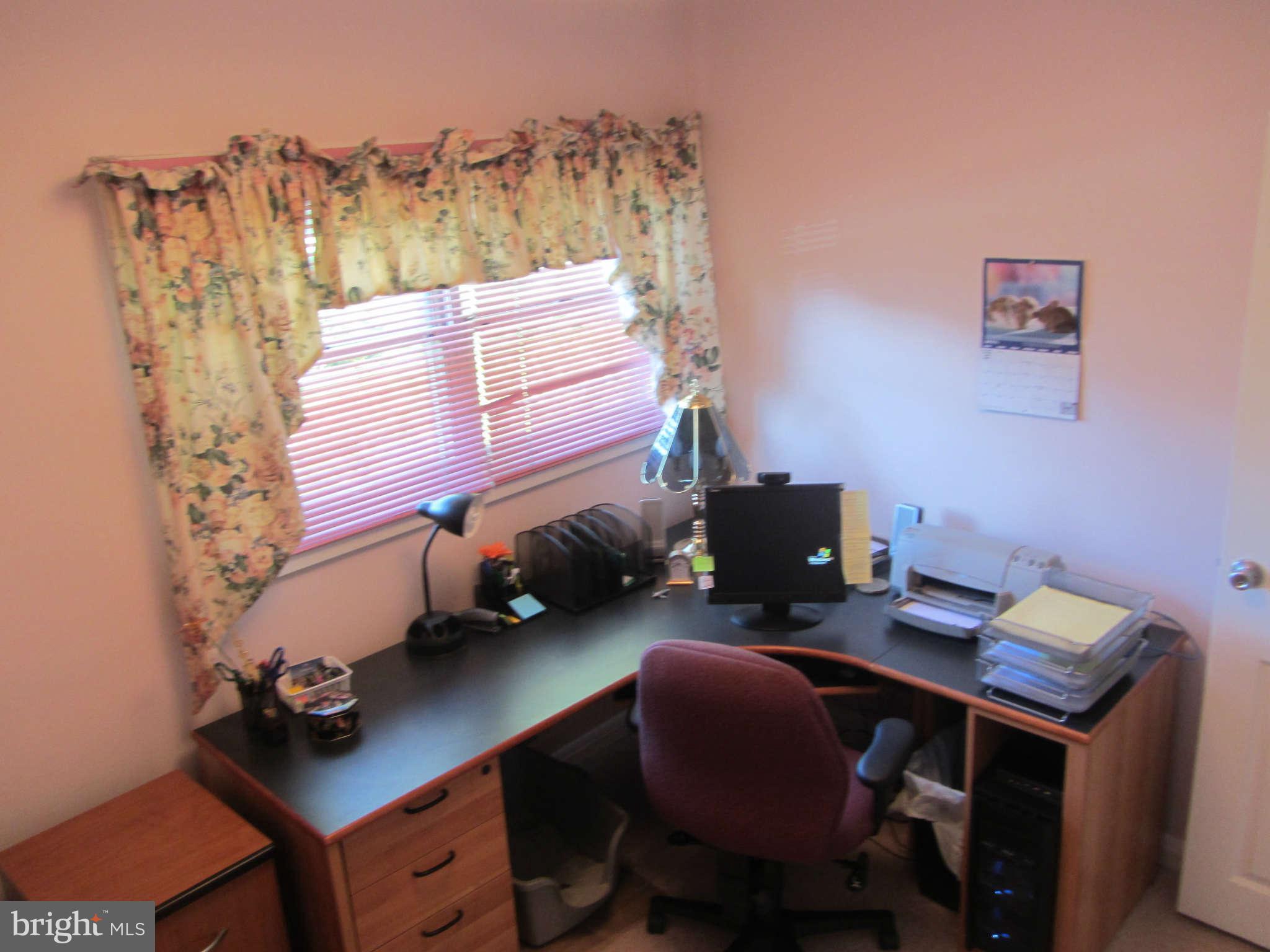 216 Burning Tree Road Lutherville-Timonium, MD 21093 - Photo 24 of 30 Bedroom