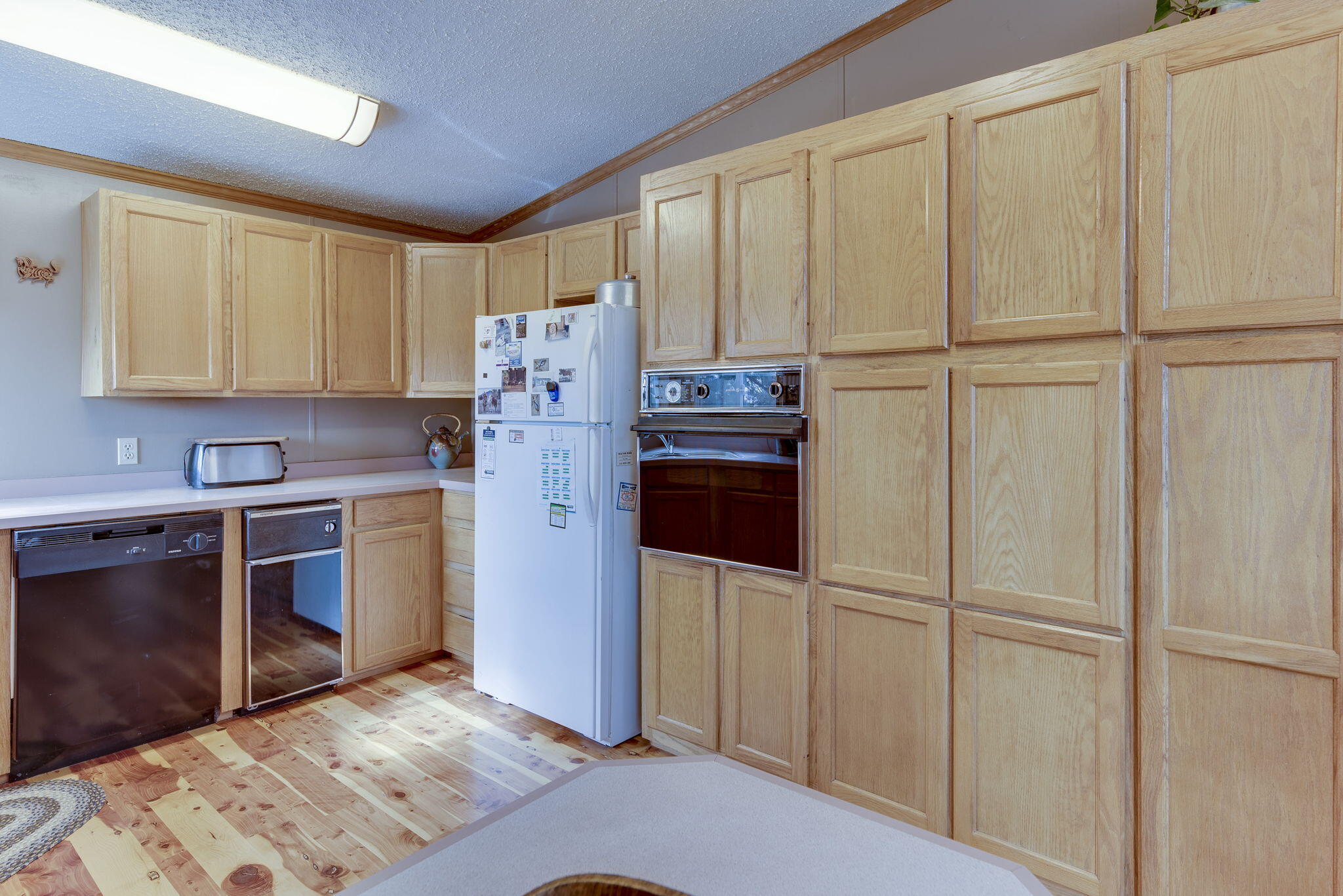 245 Southwest Bent Loop Powell Butte, OR 97753 - Photo 17 of 63 17-web-or-mls-245 SW Bent Loop-17