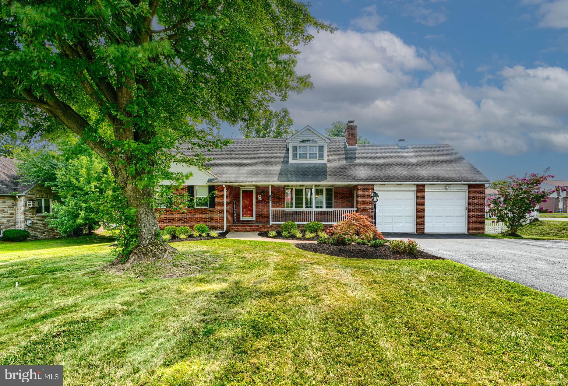 4225 Chapel Road Perry Hall, MD 21128 - Photo 1 of 65 a front view of a house with garden