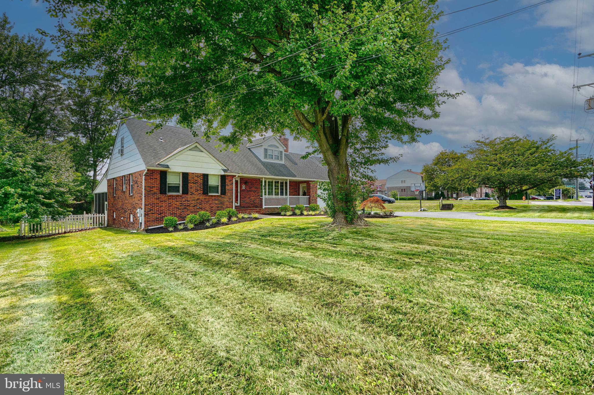 4225 Chapel Road Perry Hall, MD 21128 - Photo 2 of 65 a front view of a house with garden