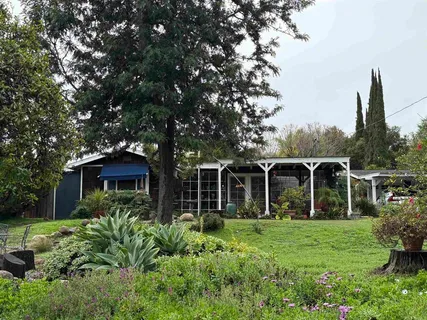 $748,747 | 145 Barhaven Lane, Fallbrook, CA 92028