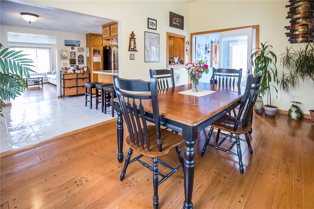 41 Kingswood Road Bristol, RI 02809 - Photo 11 of 36 Gallery Image 11