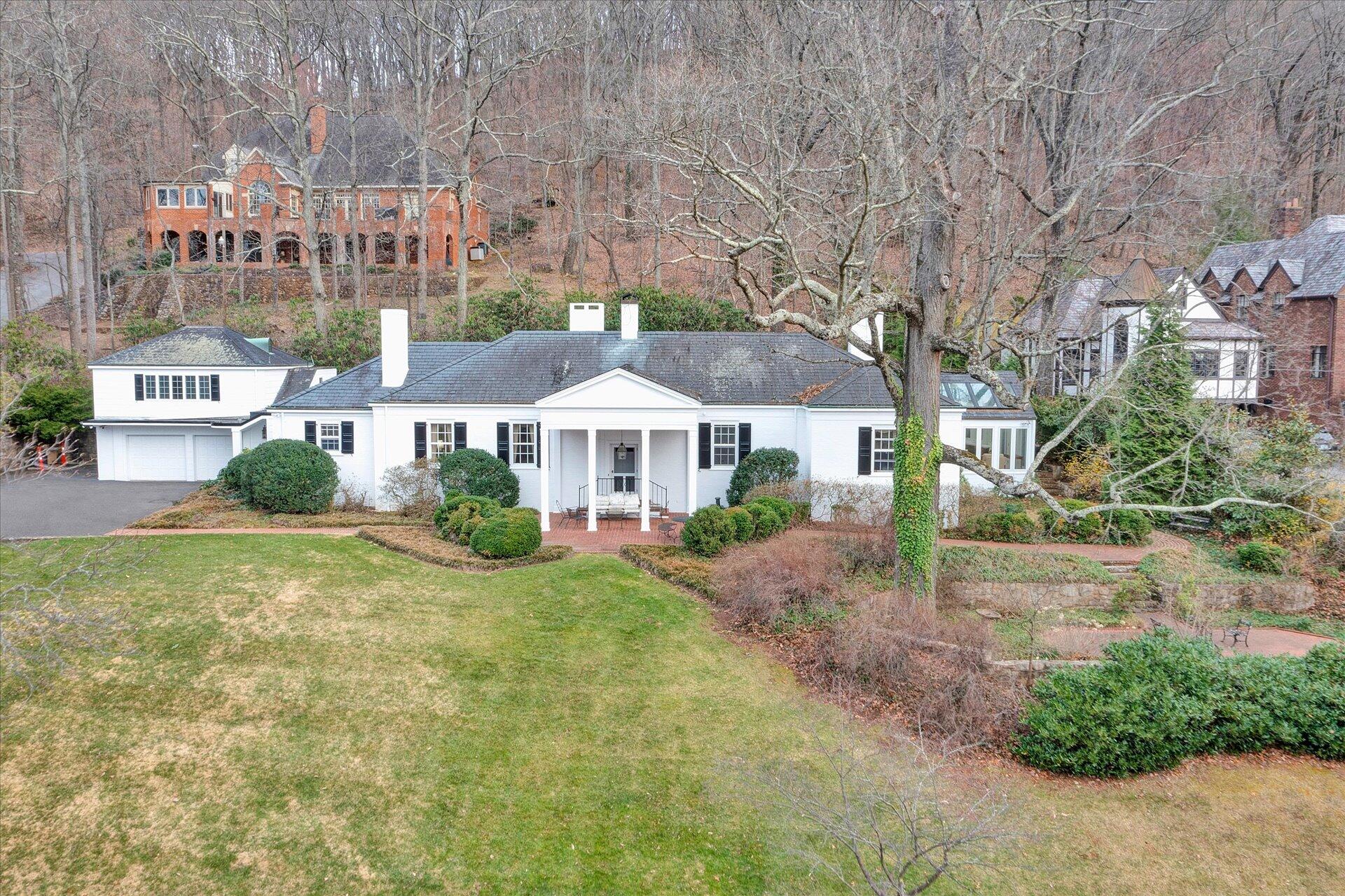 2402 Woodcliff Road Southeast Roanoke, VA 24014 - Photo 49 of 52 50-DJI_0590(1)