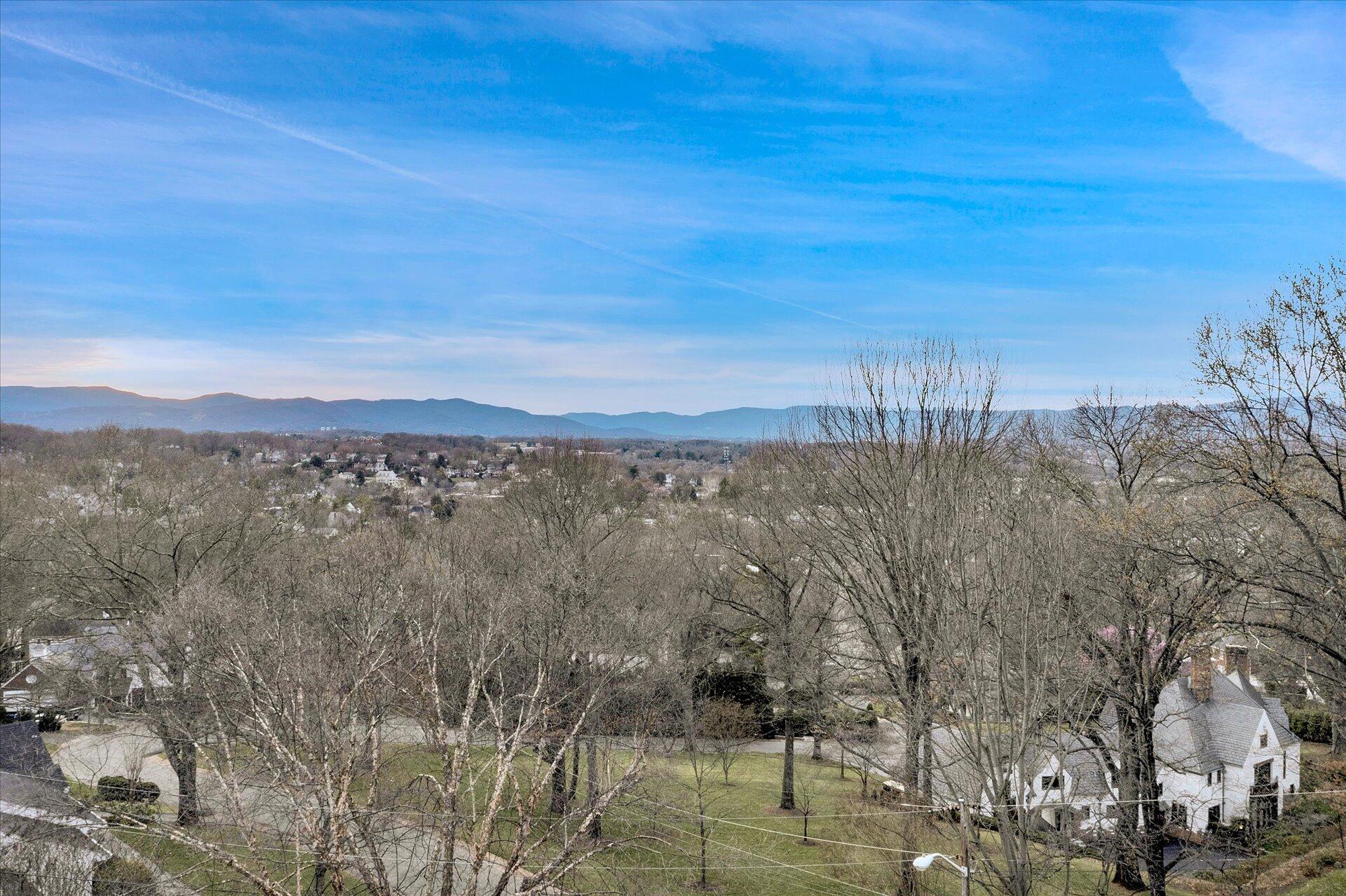 2402 Woodcliff Road Southeast Roanoke, VA 24014 - Photo 50 of 52 51-DJI_0593