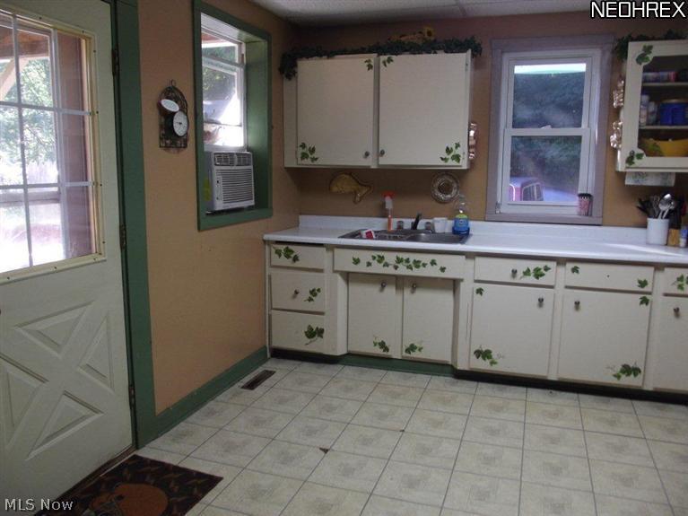 7928 Depot Road Ashtabula, OH 44004 - Photo 12 of 23