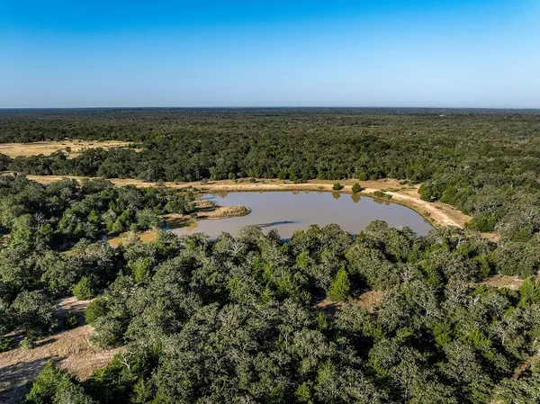 $8,995,000 | 1883 County Road 273, Weimar, TX 78962