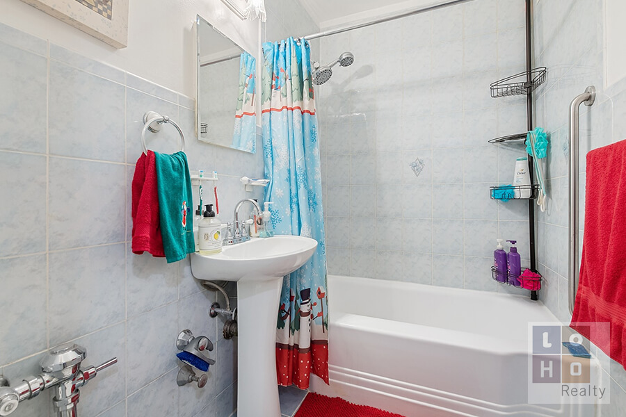 570 Grand Street, Unit H1405 Manhattan, NY 10002 - Photo 10 of 12