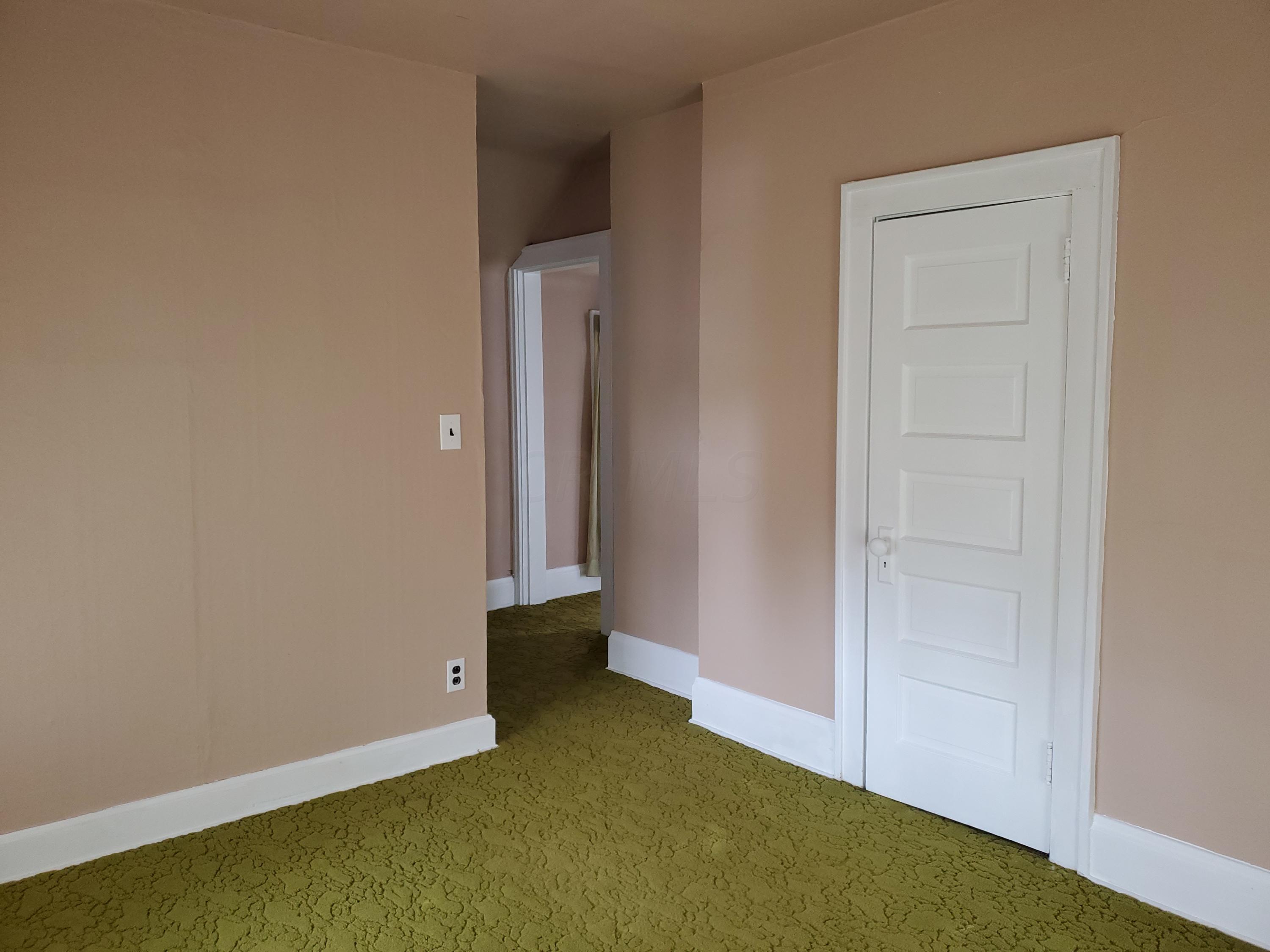 1454 Huy Road Columbus, OH 43224 - Photo 17 of 21 Gallery Image 17