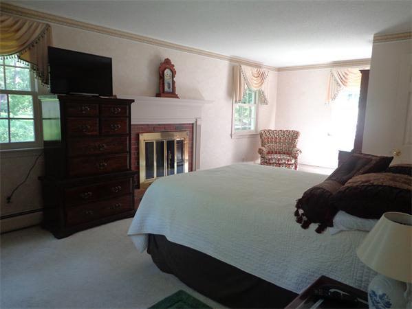 12 Addison Road Wilbraham, MA 01095 - Photo 7 of 22 Gallery Image 7
