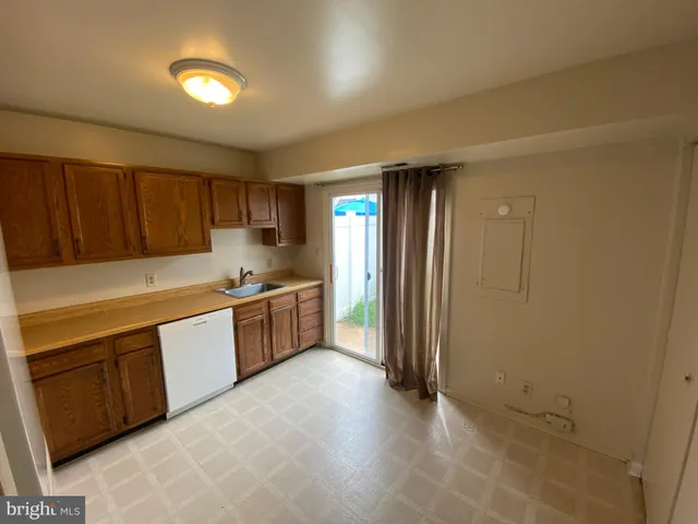 $1,745 | 509 Powhatan Court, Stafford, VA 22556