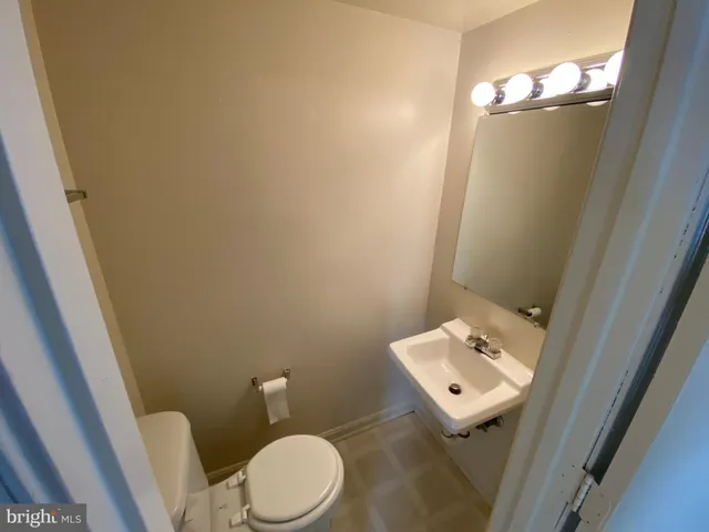 $1,745 | 509 Powhatan Court, Stafford, VA 22556