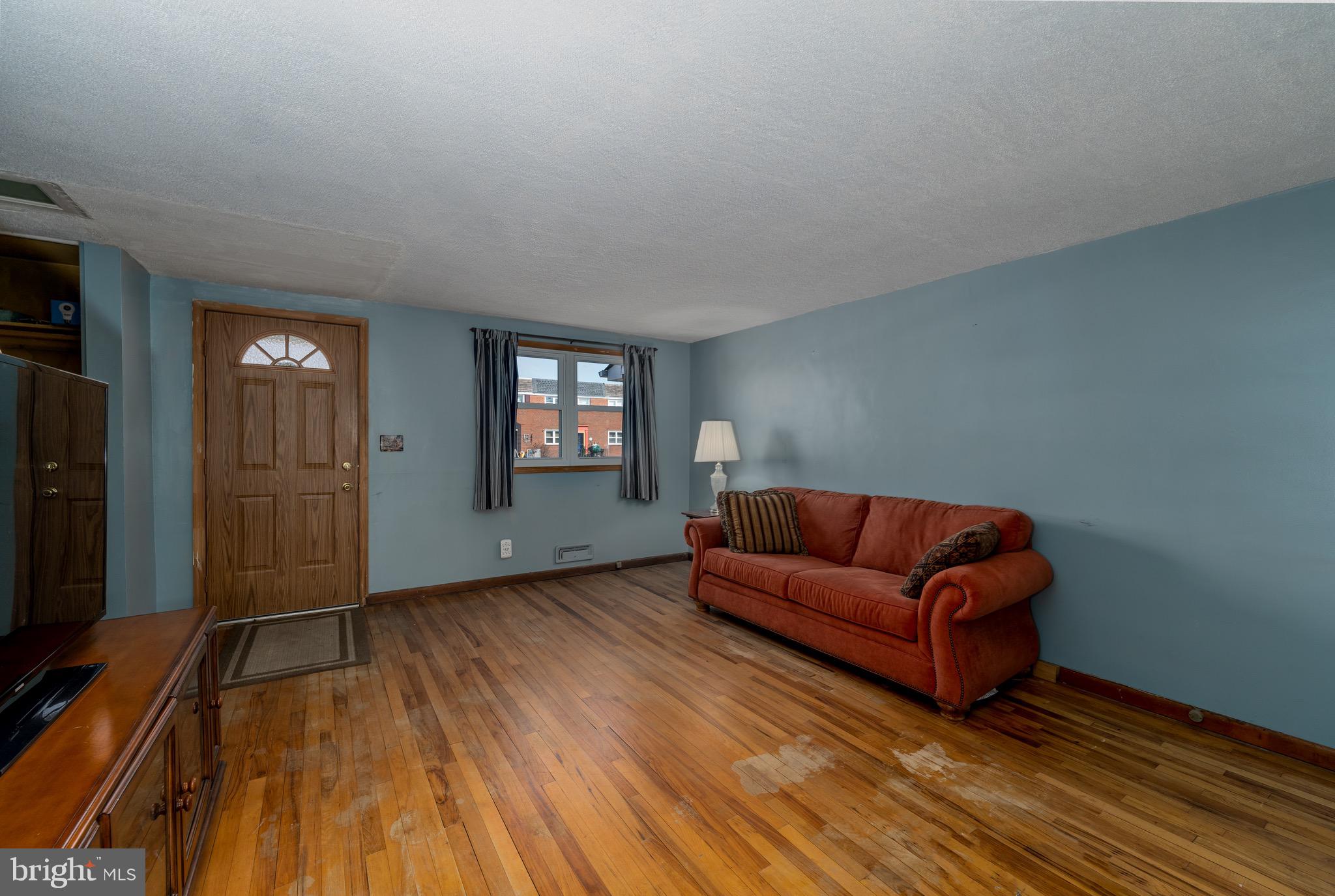 7825 Harold Road Baltimore, MD 21222 - Photo 6 of 15