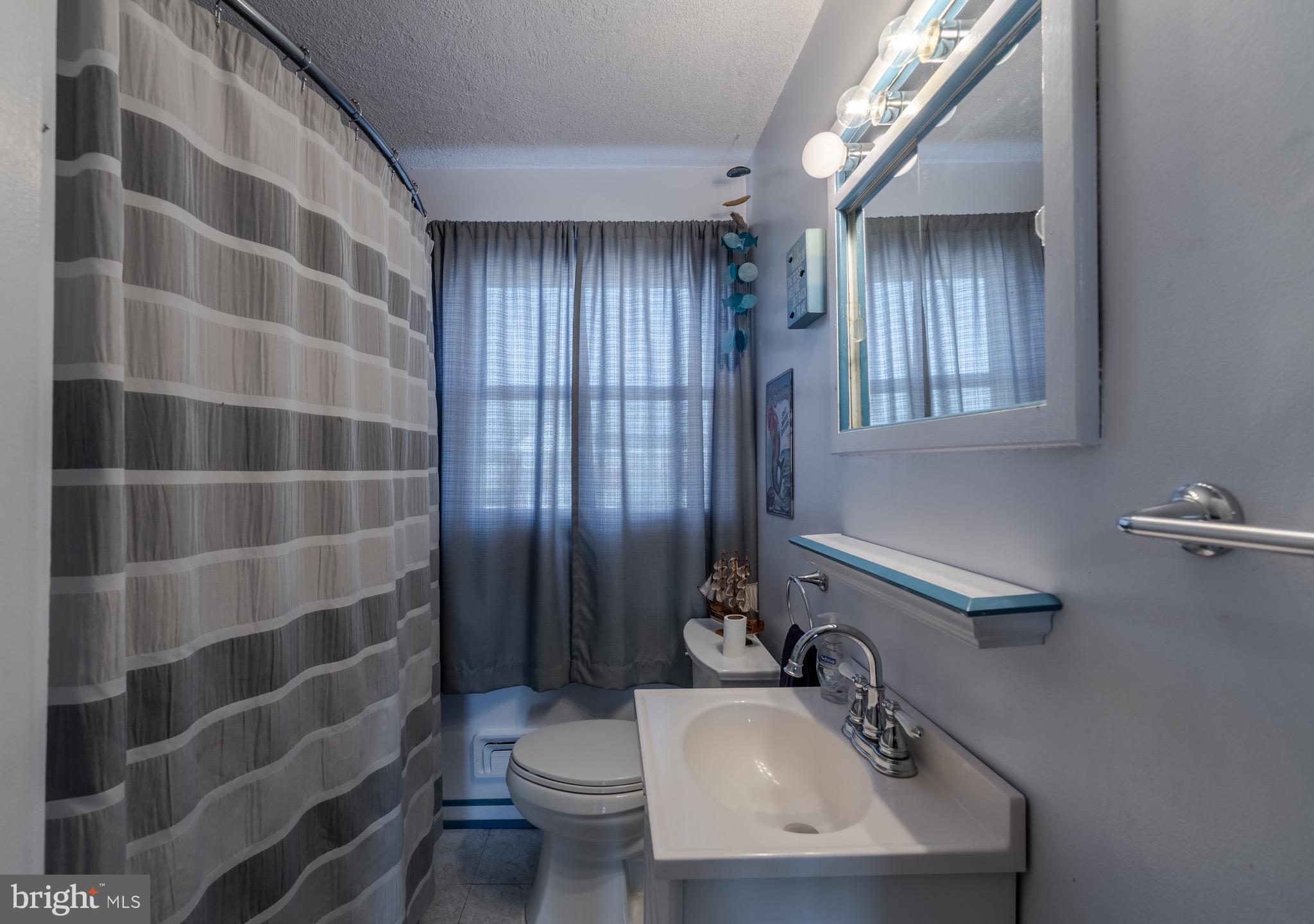 7825 Harold Road Baltimore, MD 21222 - Photo 8 of 15
