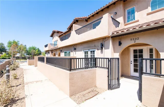 $749,000 | 5510 East Los Angeles Avenue, Unit 9, Simi Valley, CA 93063