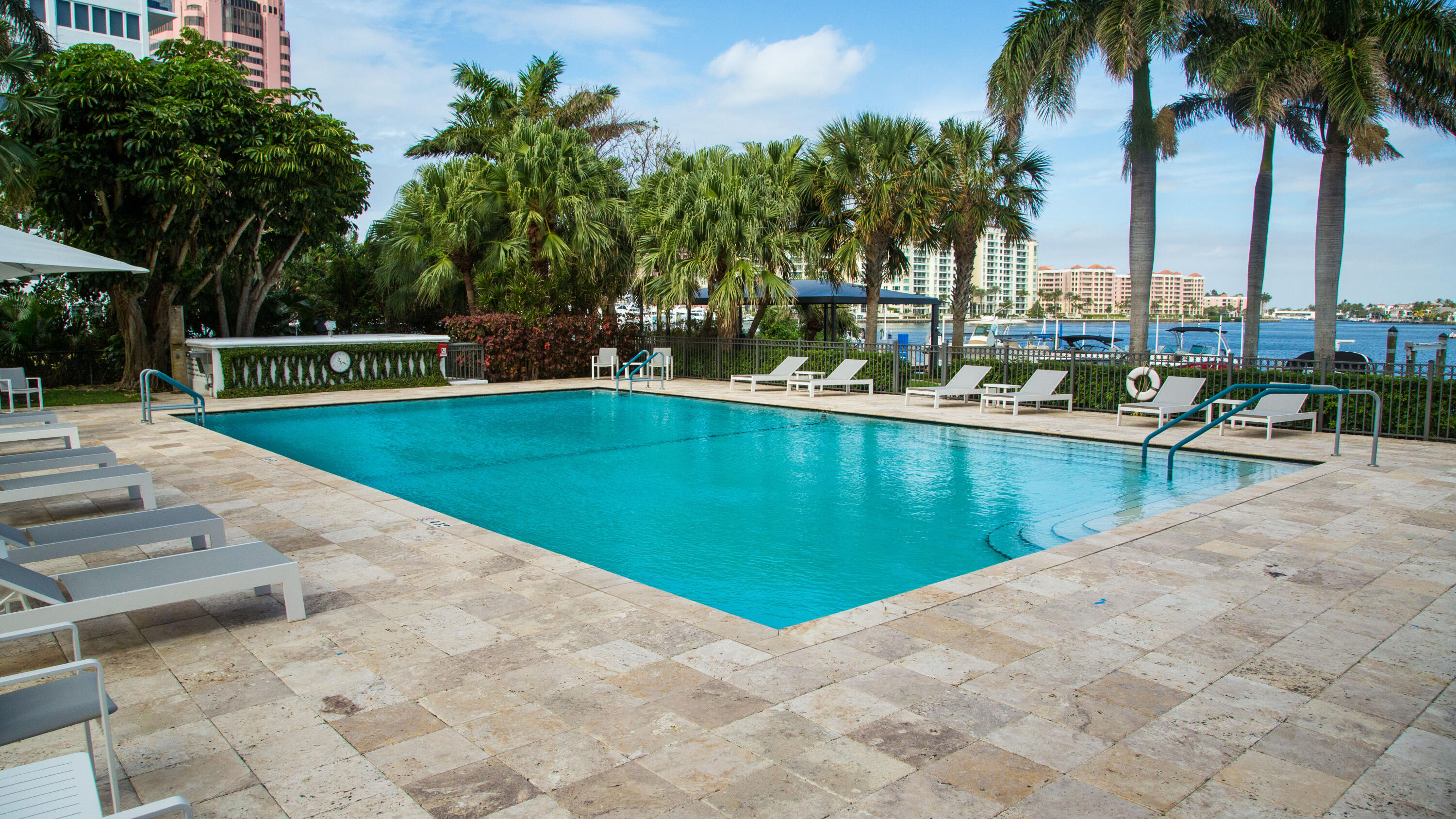875 East Camino Real, Unit 15F Boca Raton, FL 33432 - Photo 31 of 38 PQ9A1562