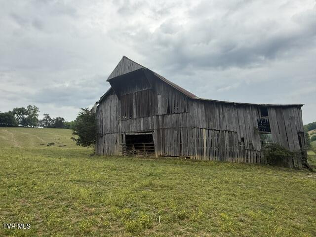 Tbd South Summer Sound Road Piney Flats, TN 37686 - Photo 19 of 22 IMG_8043