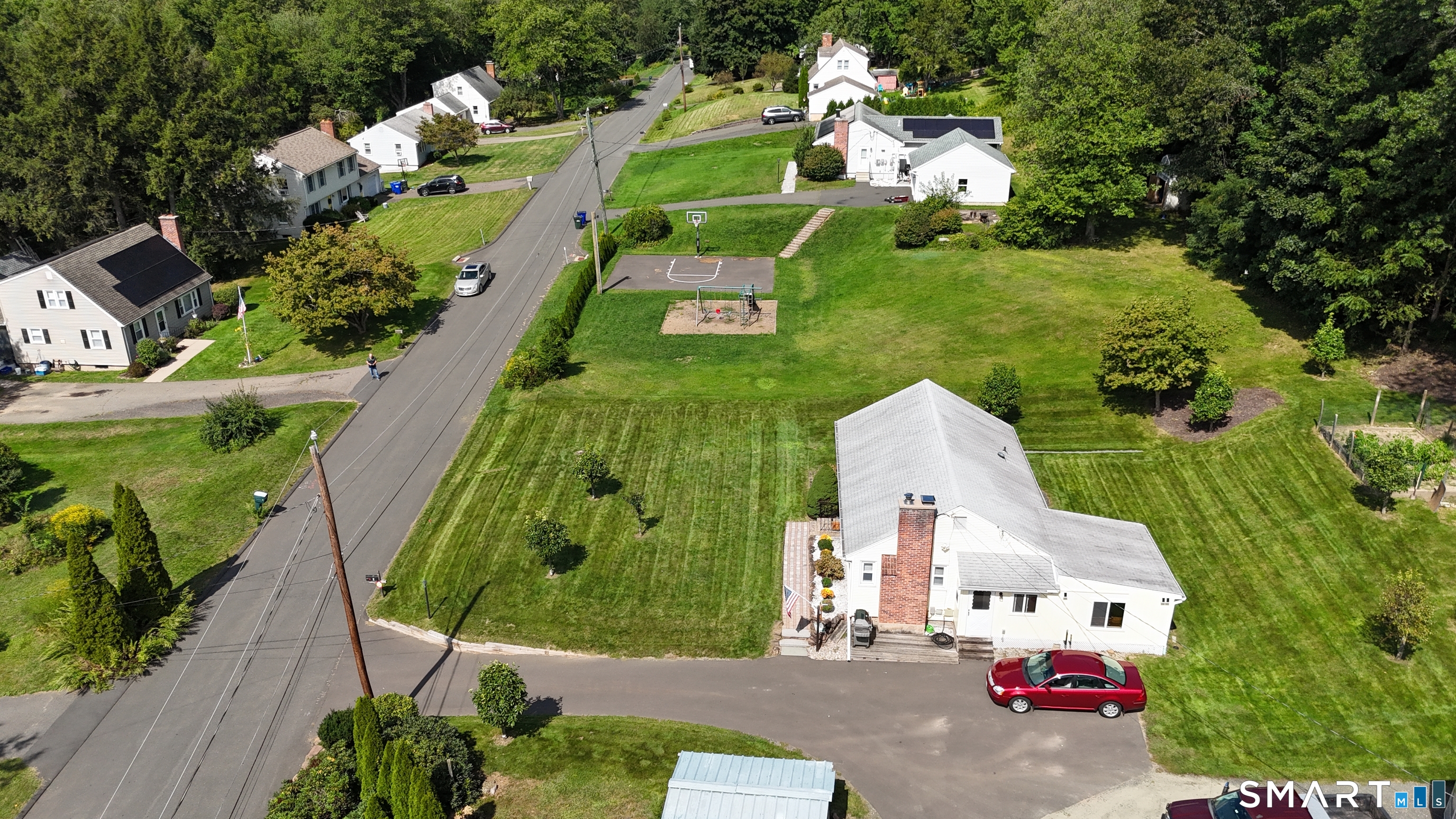 2 Hamilton Road East Granby, CT 06026 - Photo 4 of 35 Gallery Image 4