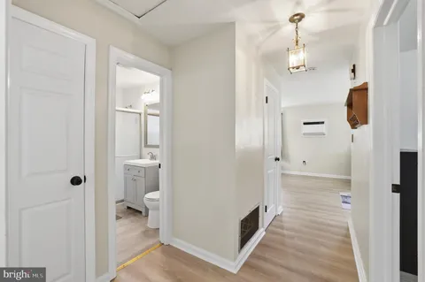 $385,000 | 4906 41st Place, Hyattsville, MD 20781
