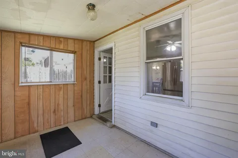 $385,000 | 4906 41st Place, Hyattsville, MD 20781