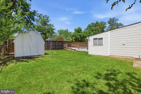 $385,000 | 4906 41st Place, Hyattsville, MD 20781
