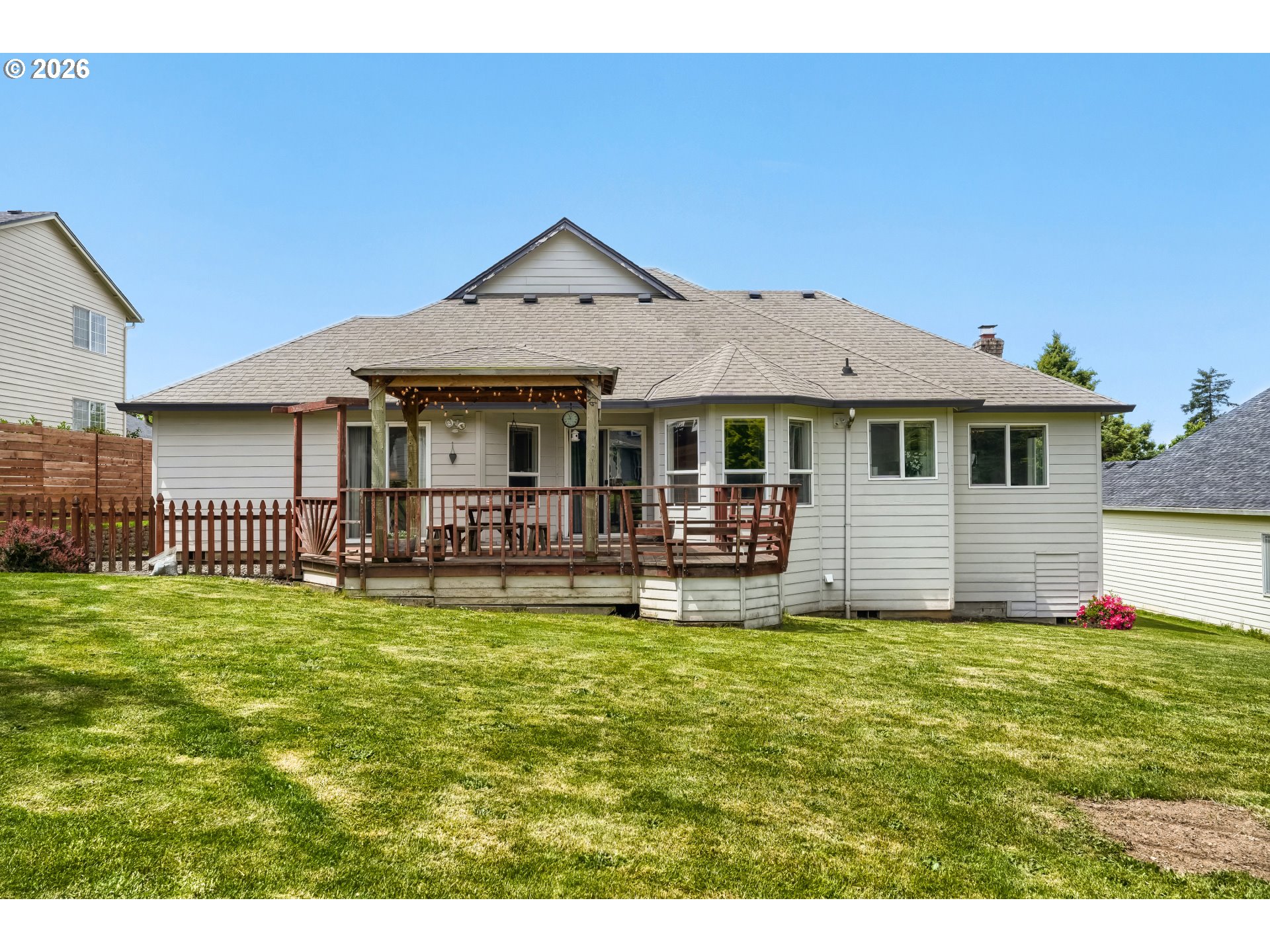 630 Northwest Klickitat Street Camas, WA 98607 - Photo 33 of 35