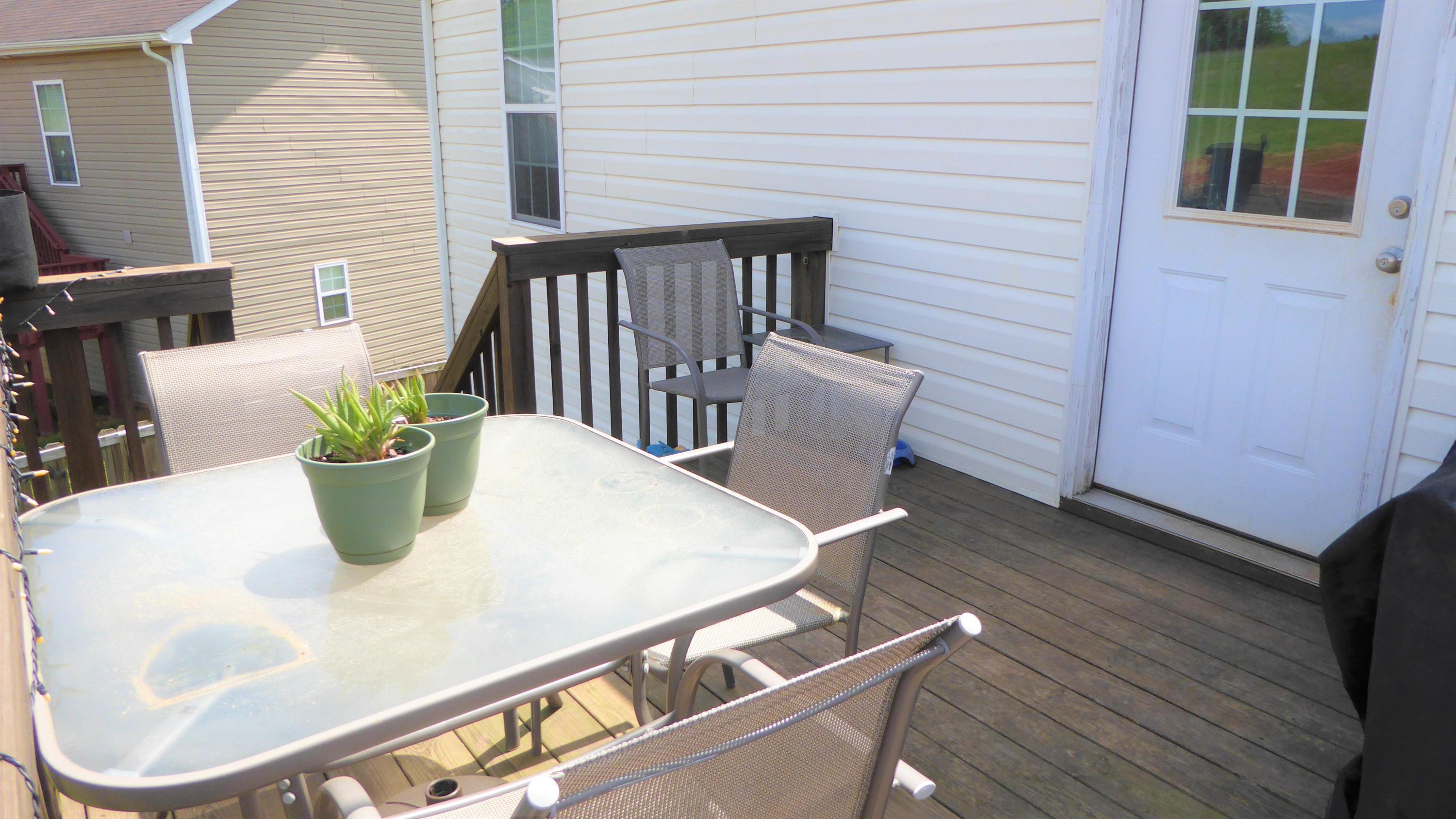 592 Old Fort Road Rocky Mount, VA 24151 - Photo 11 of 27 11 Deck
