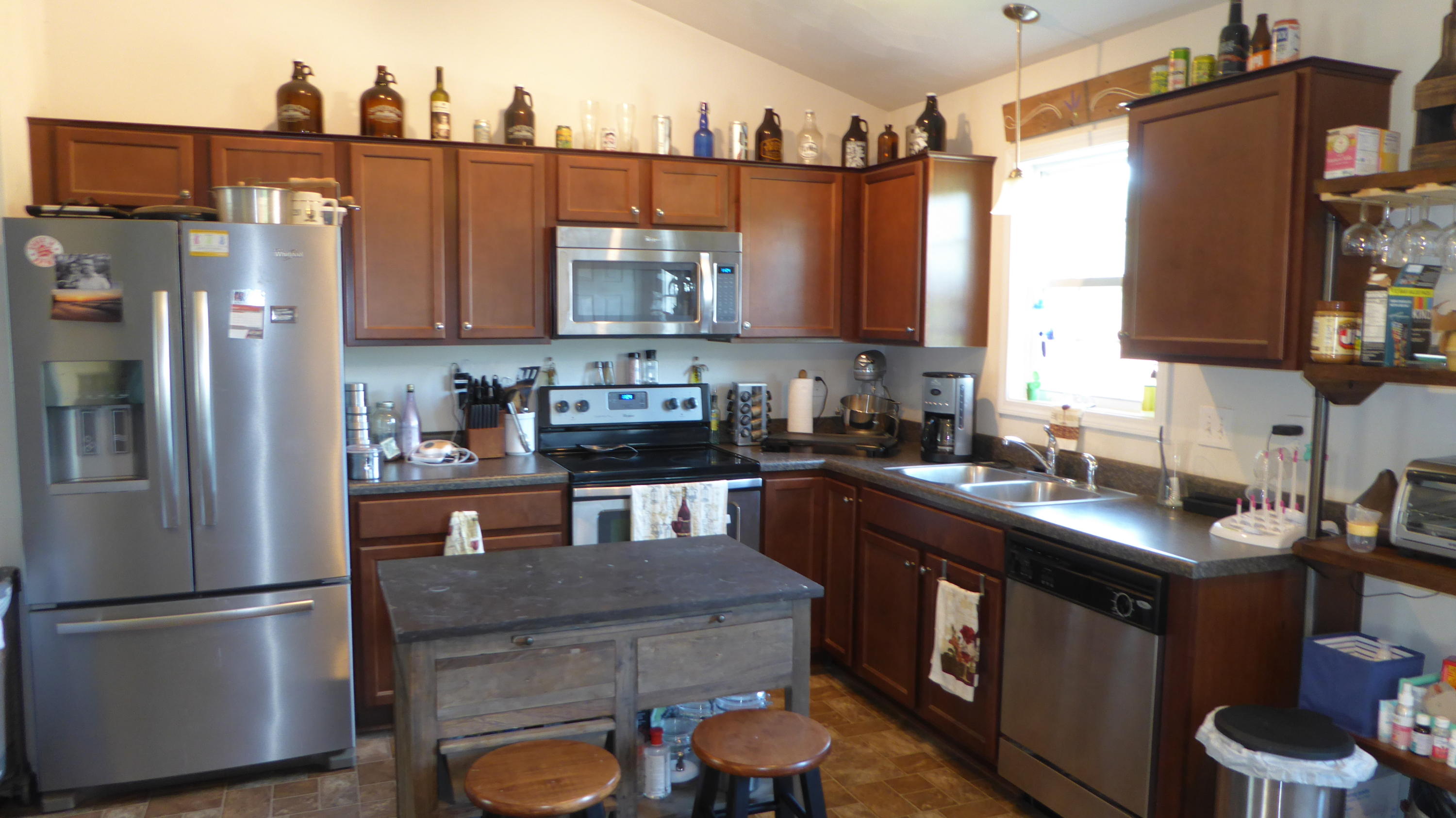 592 Old Fort Road Rocky Mount, VA 24151 - Photo 17 of 27 17 Kitchen