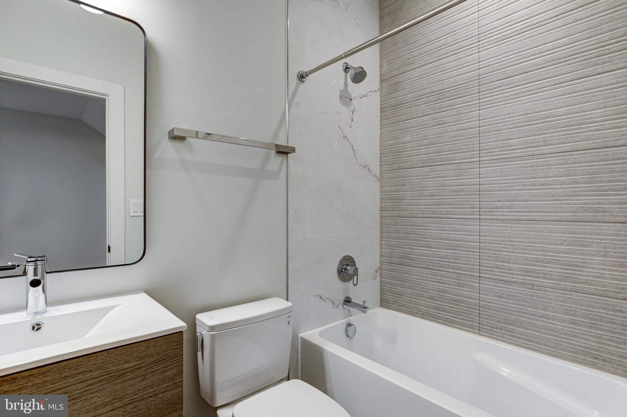 3933 14th Street Northwest, Unit 3 Washington, DC 20011 - Photo 17 of 31