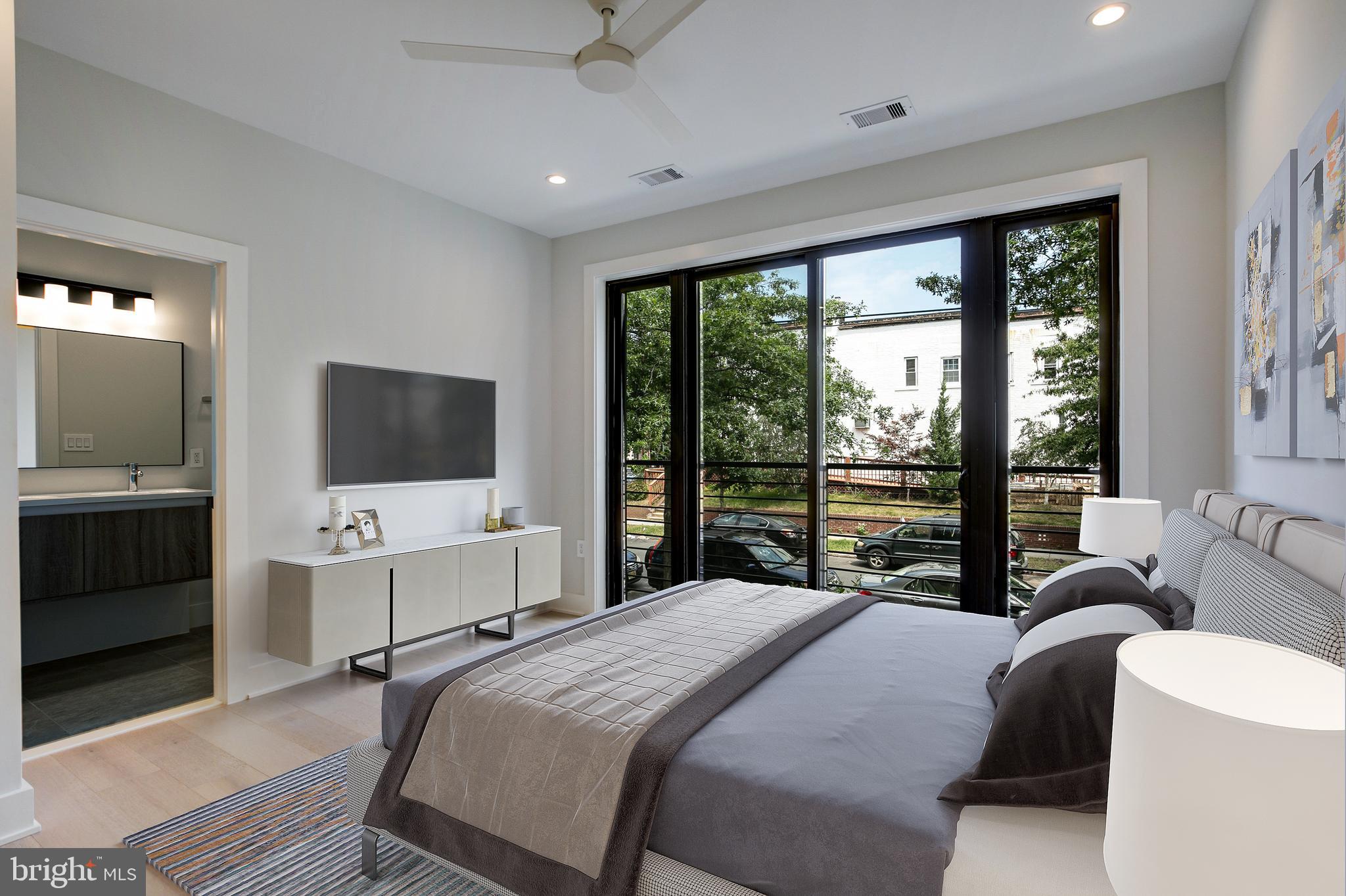 3933 14th Street Northwest, Unit 3 Washington, DC 20011 - Photo 18 of 31