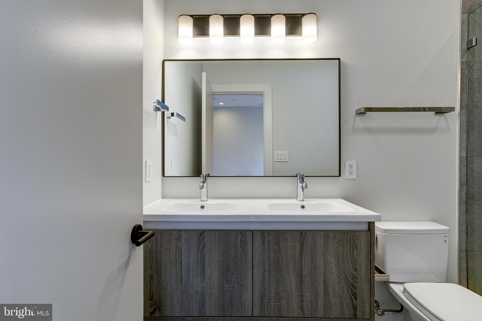 3933 14th Street Northwest, Unit 3 Washington, DC 20011 - Photo 21 of 31