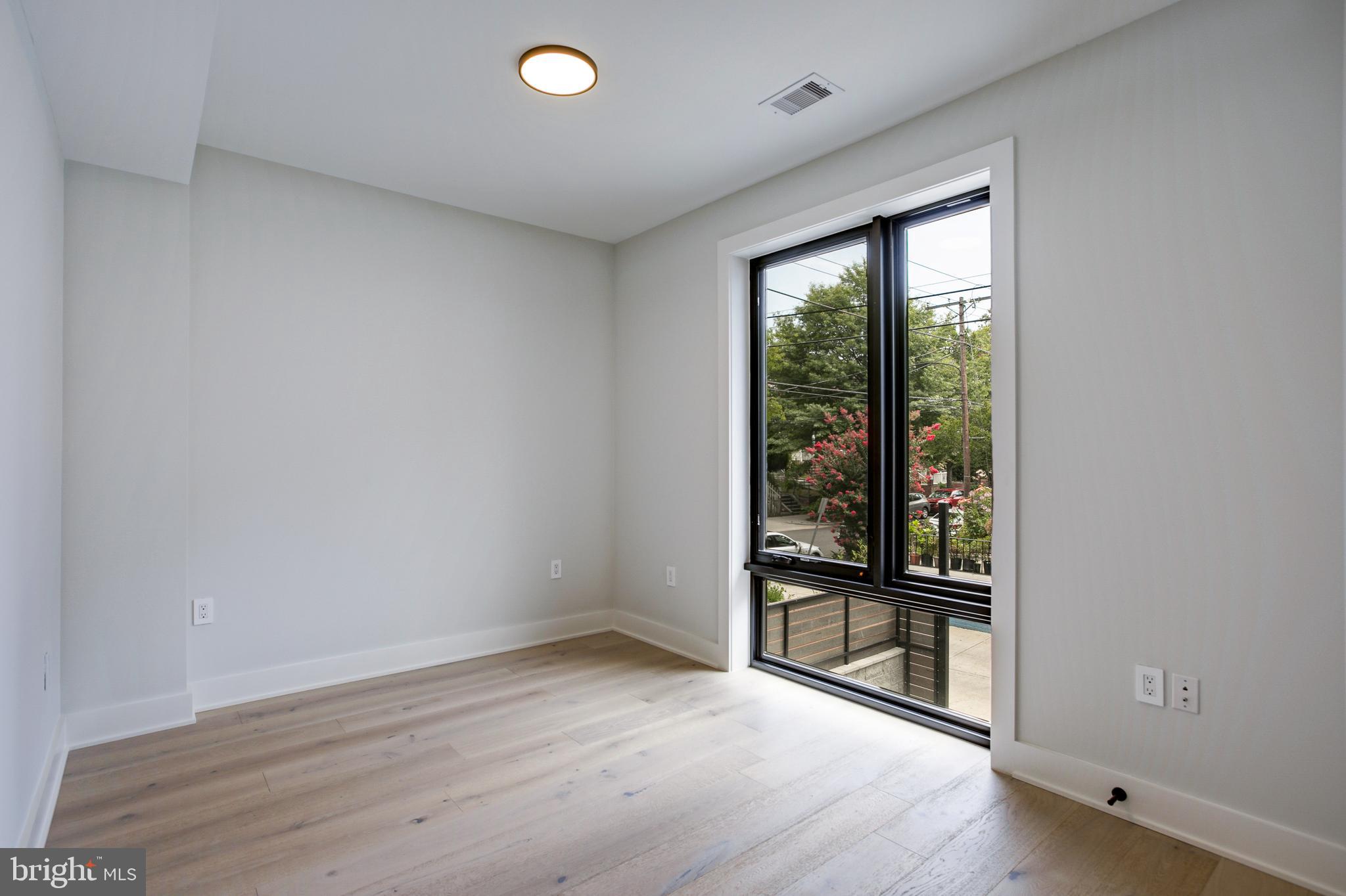 3933 14th Street Northwest, Unit 3 Washington, DC 20011 - Photo 25 of 31