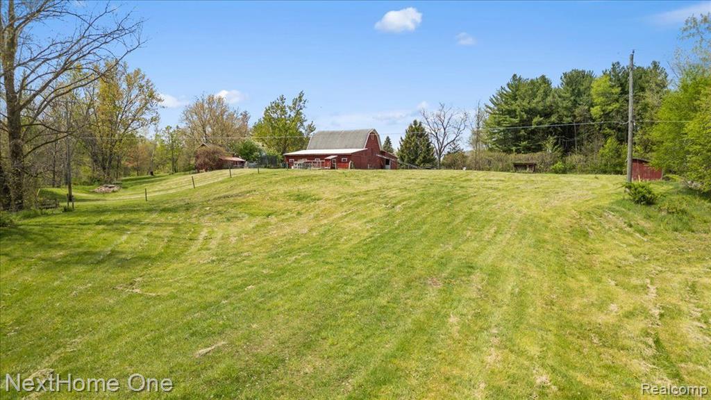 3440 Crandall Road Howell, MI 48855 - Photo 33 of 36 Gallery Image 33