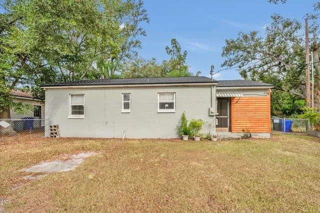 $225,000 | 307 Carleton Street, Lakeland, FL 33803