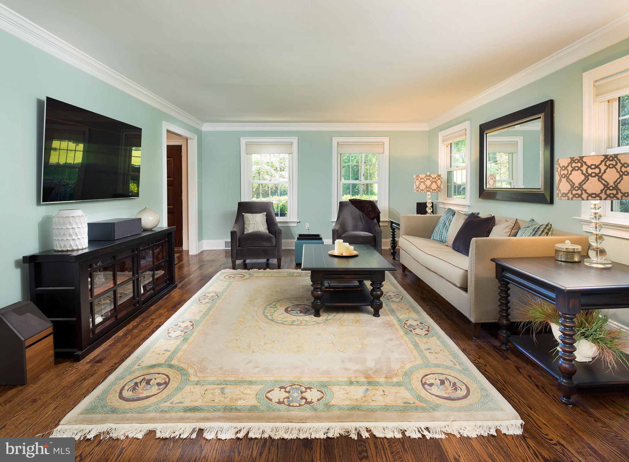 2014 Stone Ridge Lane Villanova, PA 19085 - Photo 4 of 24 Living Room