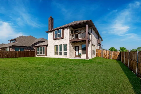 $3,600 | 612 Navo Road, Little Elm, TX 75068