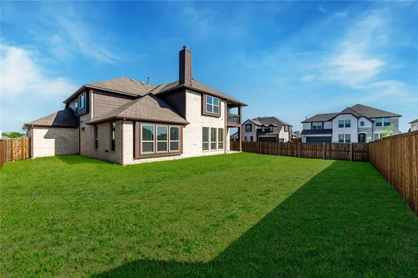 $3,600 | 612 Navo Road, Little Elm, TX 75068