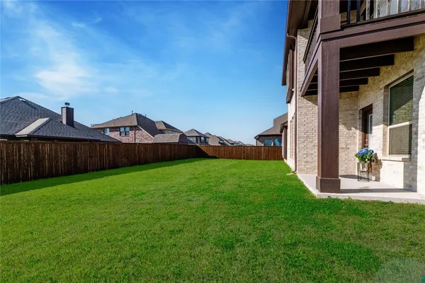 $3,600 | 612 Navo Road, Little Elm, TX 75068