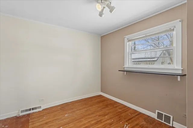 $450,000 | 11333 72nd Street, Burr Ridge, IL 60527