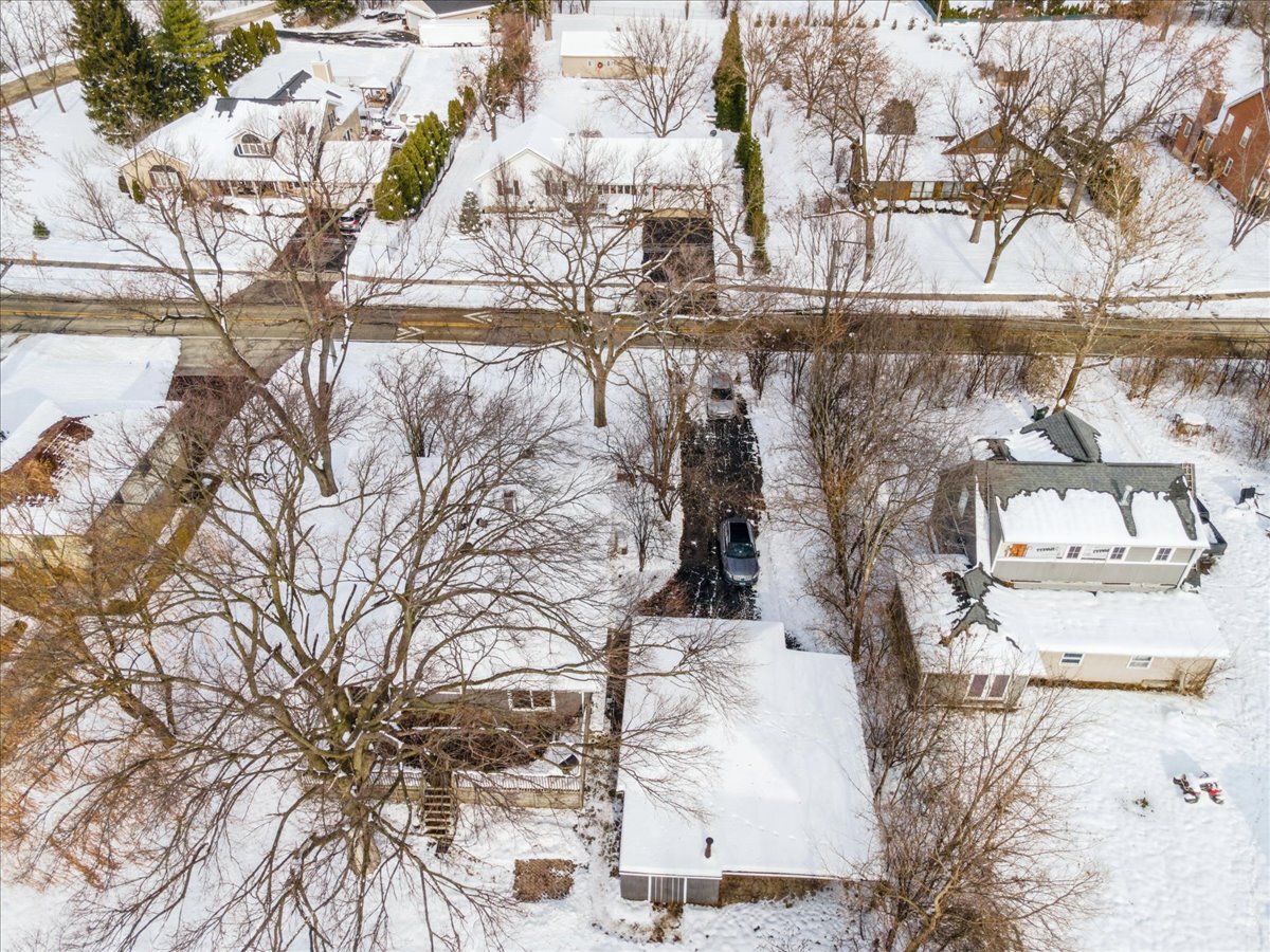 11333 72nd Street Burr Ridge, IL 60527 - Photo 25 of 32 a view of yard with a house