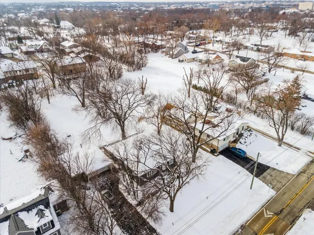 $450,000 | 11333 72nd Street, Burr Ridge, IL 60527