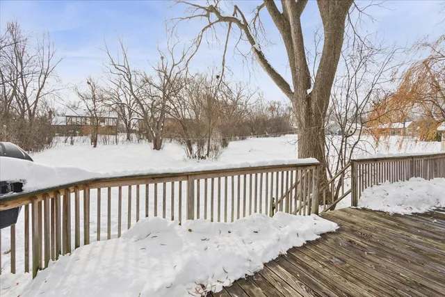 $450,000 | 11333 72nd Street, Burr Ridge, IL 60527