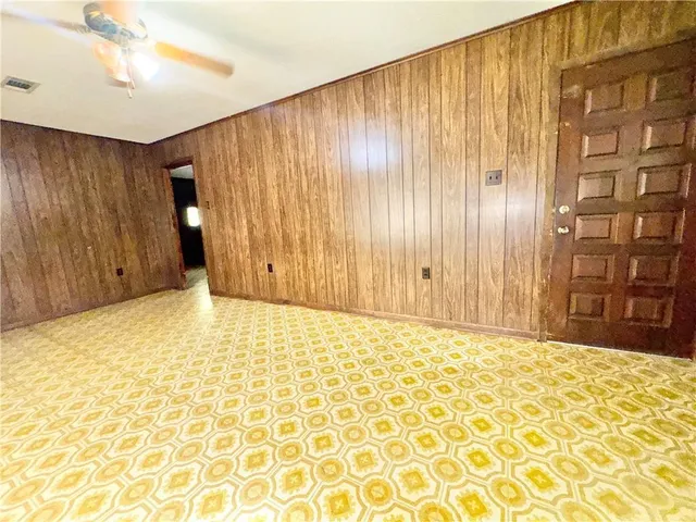 $500,000 | 30900 Highway 1064, Tickfaw, LA 70466