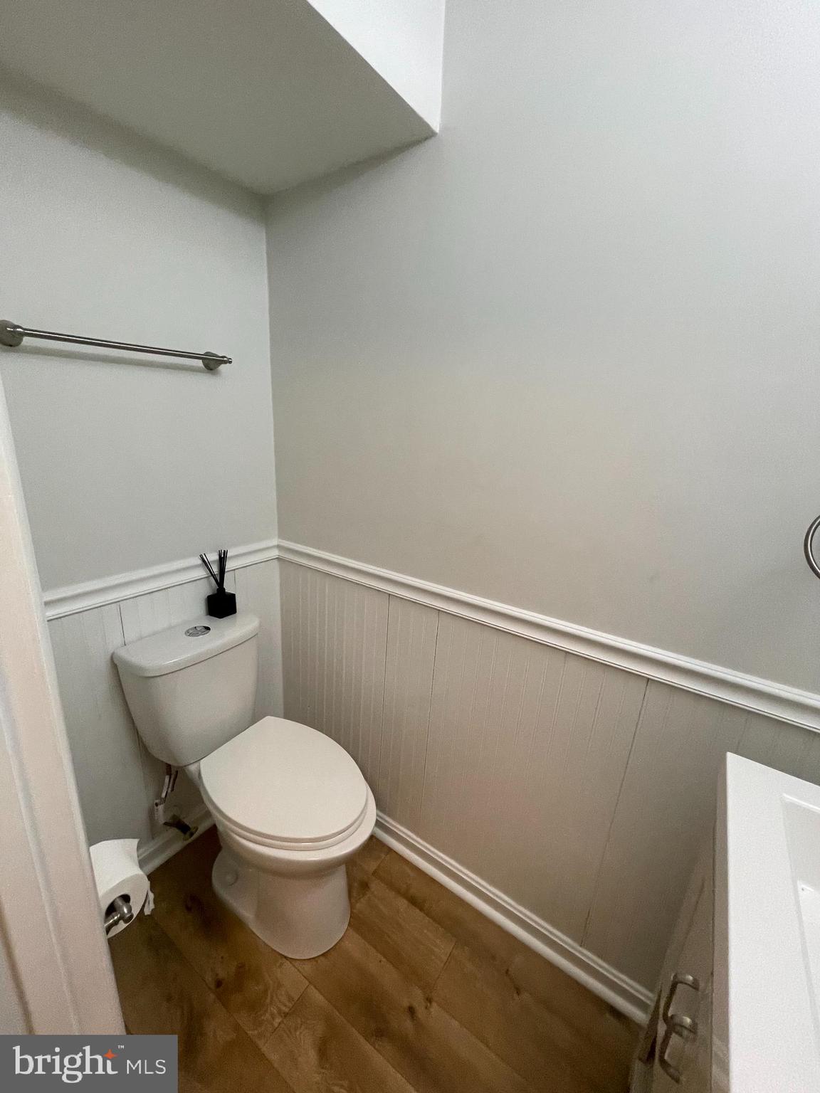 2314 Southgate Square Reston, VA 20191 - Photo 24 of 39 Entrance Half Bath