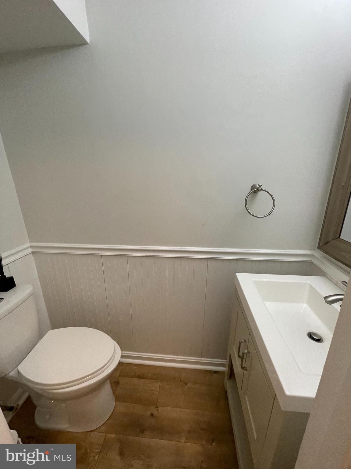 2314 Southgate Square Reston, VA 20191 - Photo 25 of 39 Entrance Half Bath2